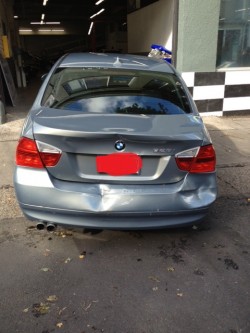 BMW 328i wrecked